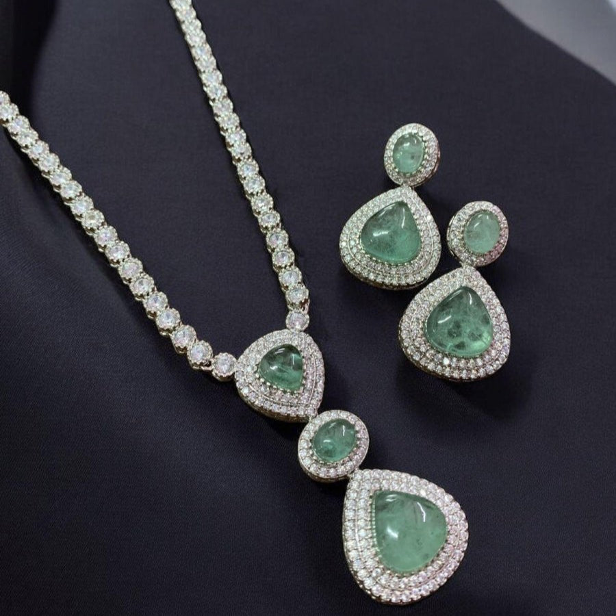 Exquisite Doublet stone Pendant set - MR Jewels