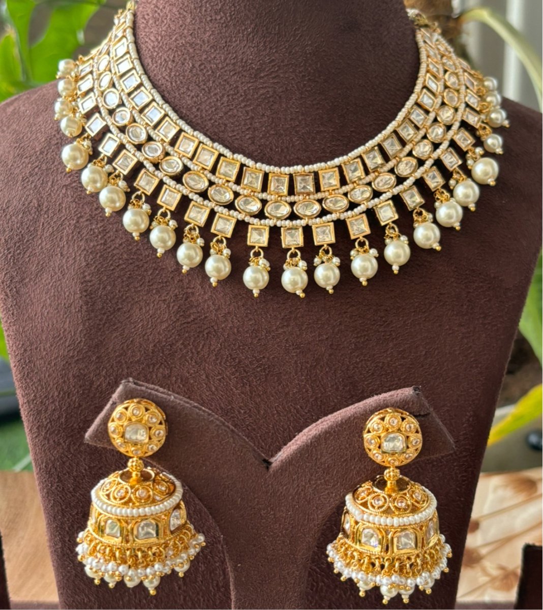 Exquisite Kundan Polki Necklace and Earring Set - MR Jewels