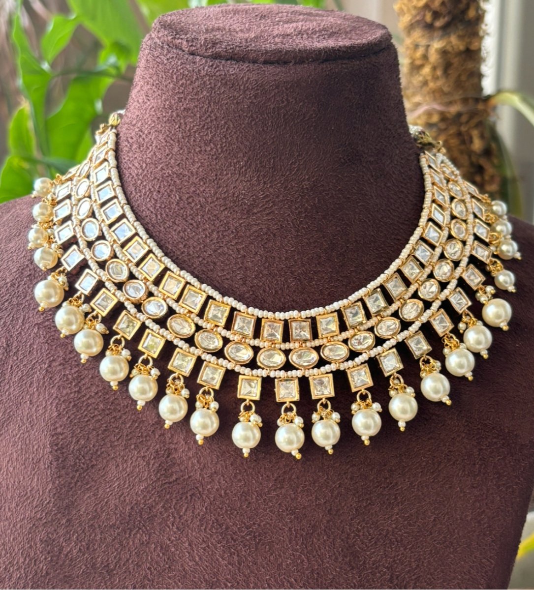 Exquisite Kundan Polki Necklace and Earring Set - MR Jewels