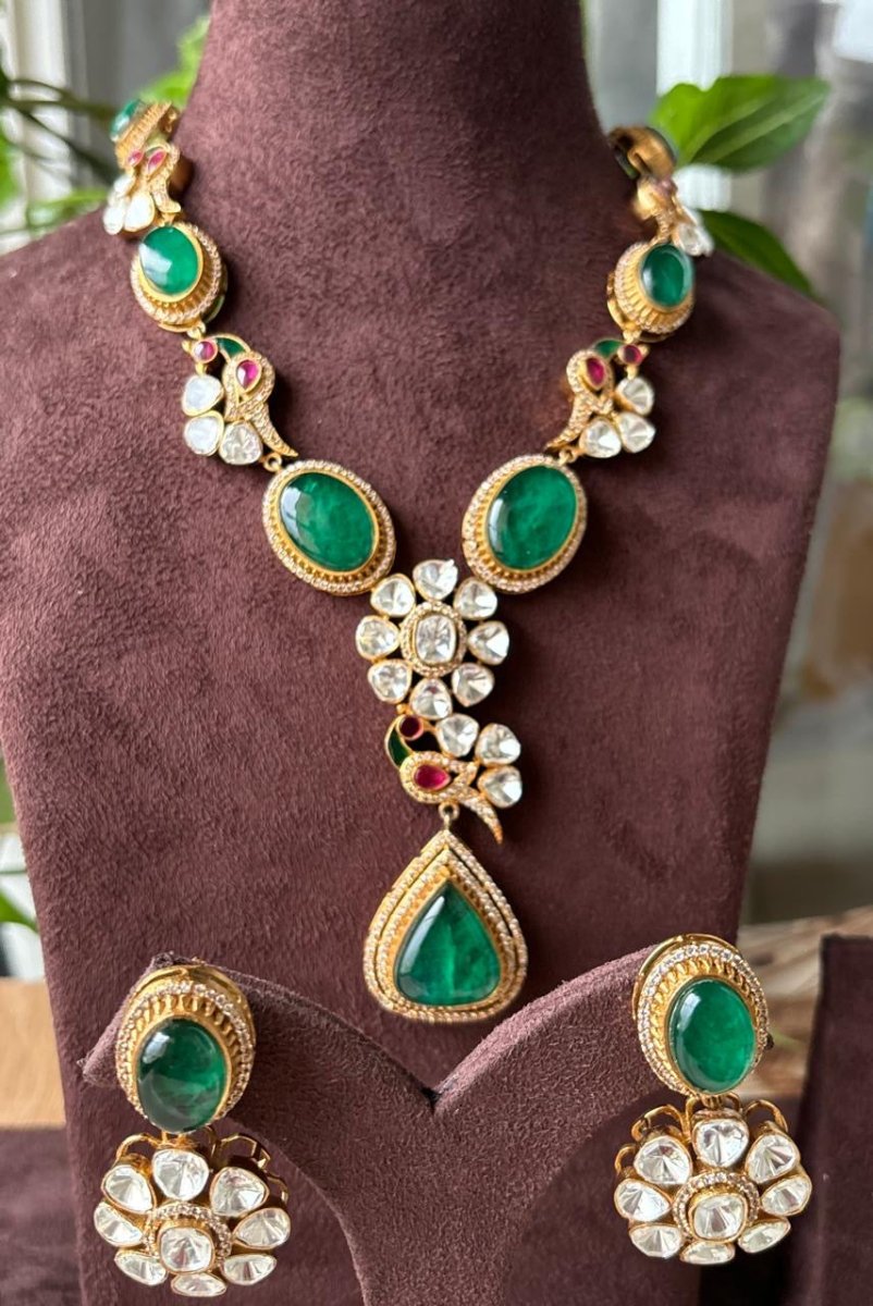 Exquisite Peacock Emerald Necklace Set and Earrings - MR Jewels