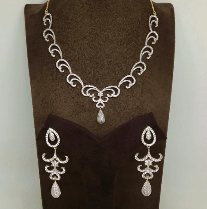 Exquisite Teardrop Crystal Jewelry Set - MR Jewels