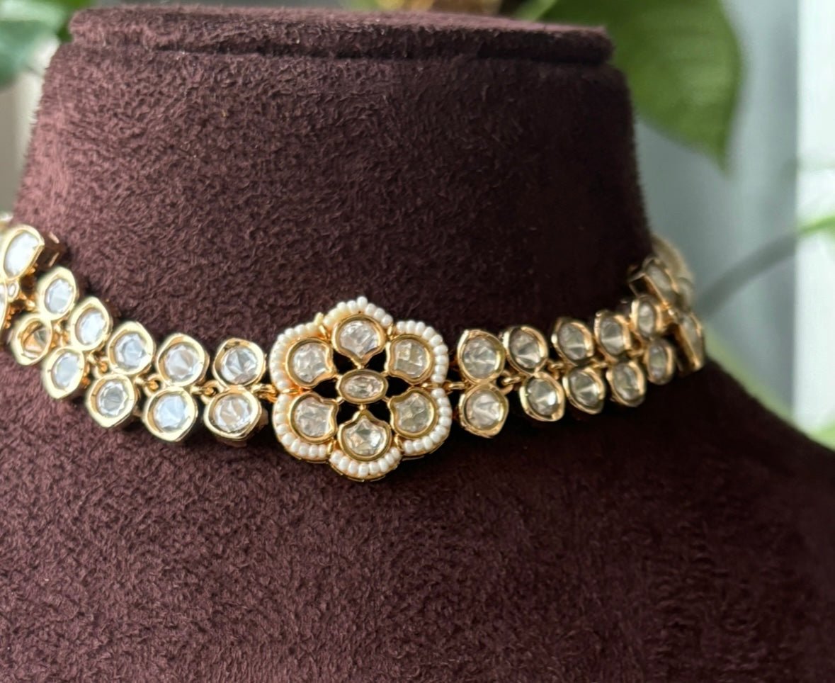 Floral Circle Kundan Choker Set - MR Jewels