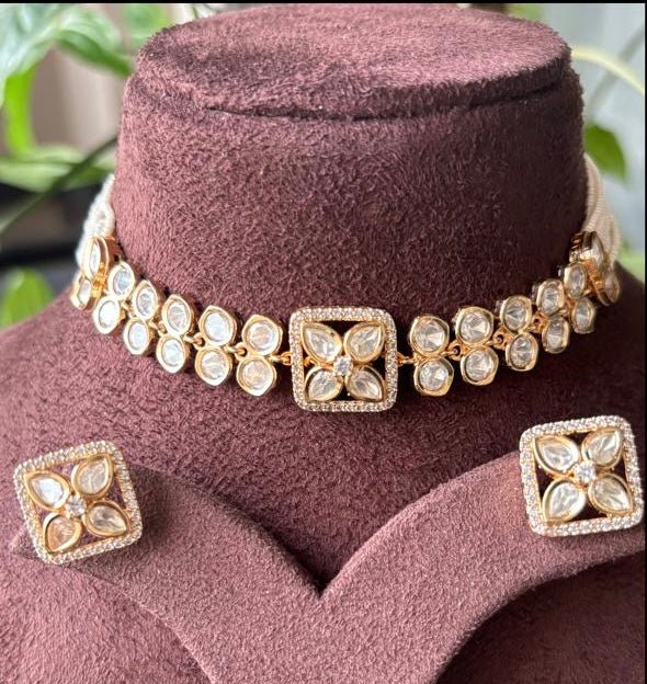 Floral Square Kundan Choker Set - MR Jewels