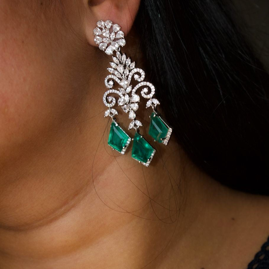 Glamour Emerald Crystal Drop Earrings - MR Jewels