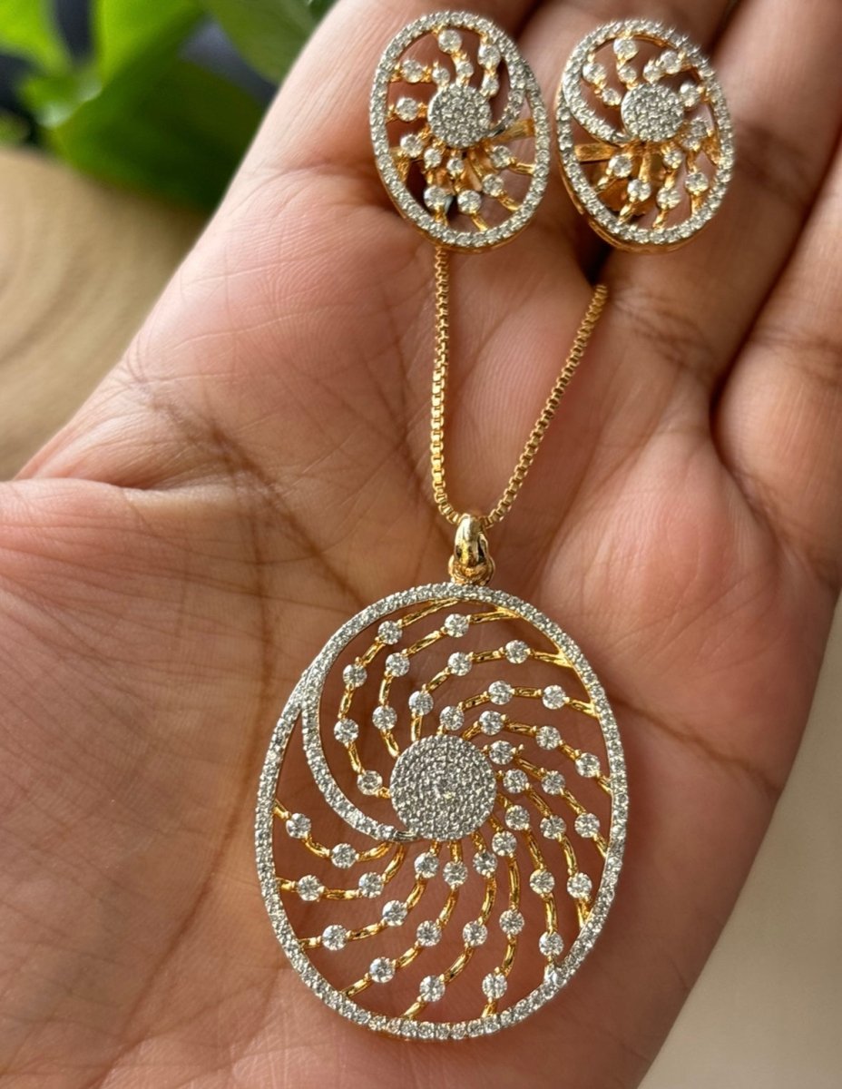 Gold plated Oval shaped Diamond Pendant set - MR Jewels