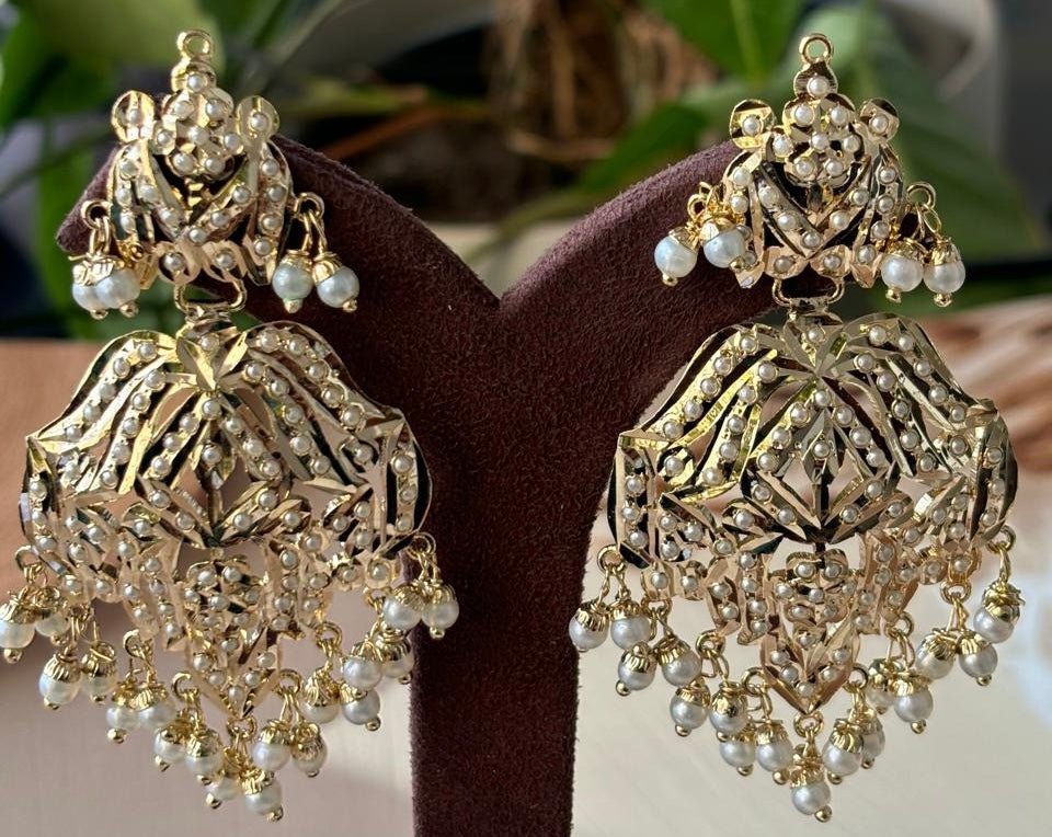 Jadau Earrings Gold plated - MR Jewels