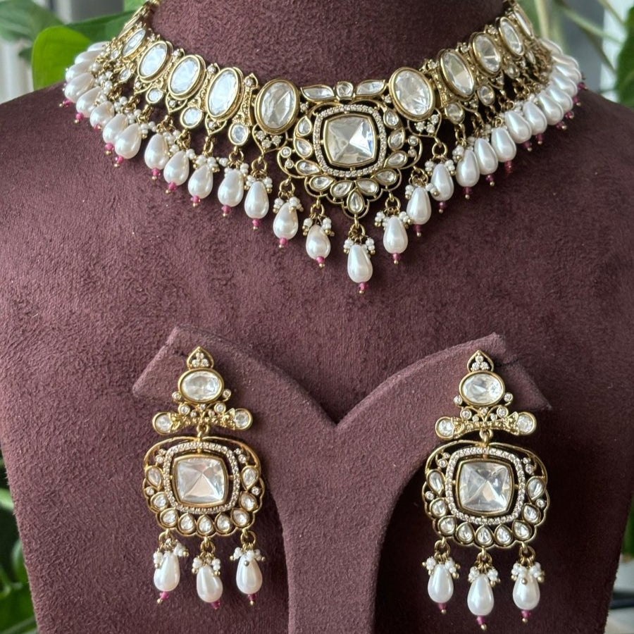 Kundan Polki Necklace Set with Earrings and MangTikka - MR Jewels