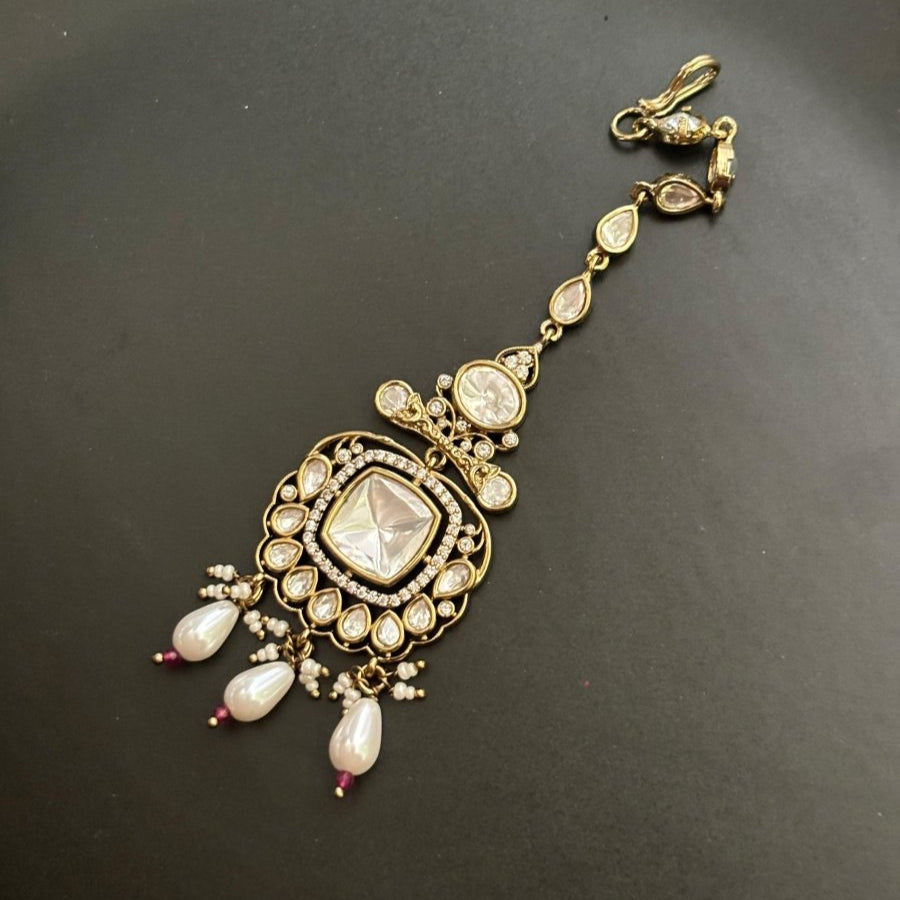 Kundan Polki Necklace Set with Earrings and MangTikka - MR Jewels