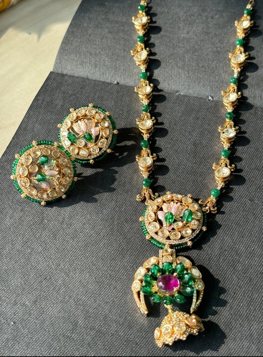 Lotus Majesty Emerald and ruby Necklace - MR Jewels