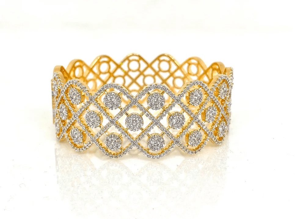 Luxurious Gold Plated Diamond - Cut Bracelet - MR Jewels