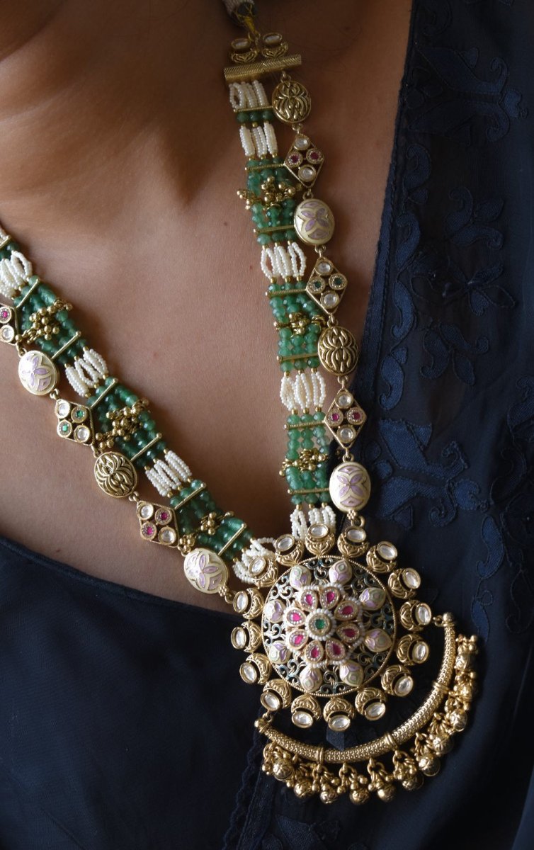 Maharani’s Heritage long Kundan Jewelry Set - MR Jewels