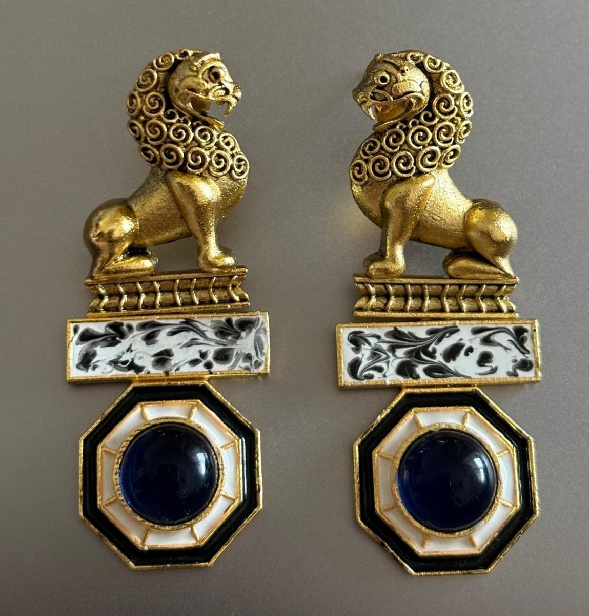 Majestic Lion Sculpted Earrings with Bold Gem Accents - MR Jewels