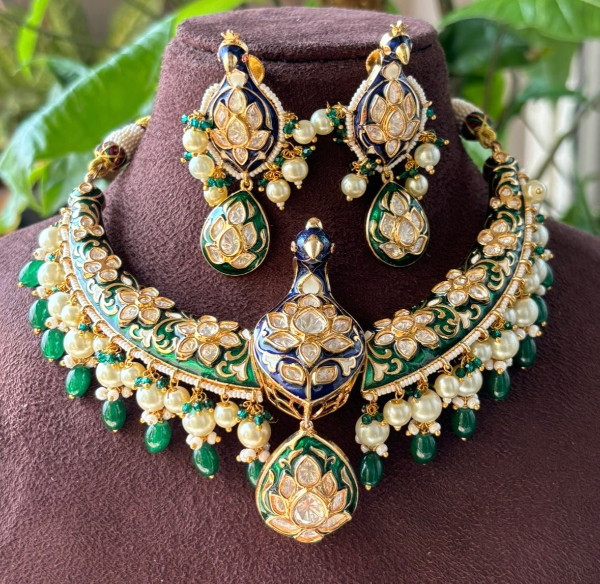 Antique Necklace Set Rebaari