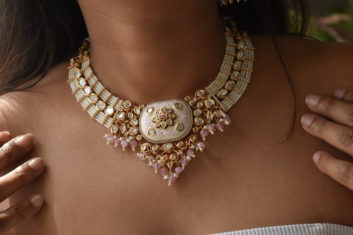 Meenakari Kundan necklace set with matching jhumki and maangtikka - MR Jewels