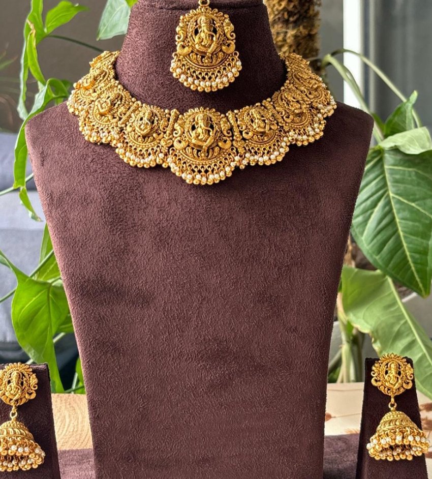 Most Trending - Ganesha Temple jewelry with maangtikka - MR Jewels