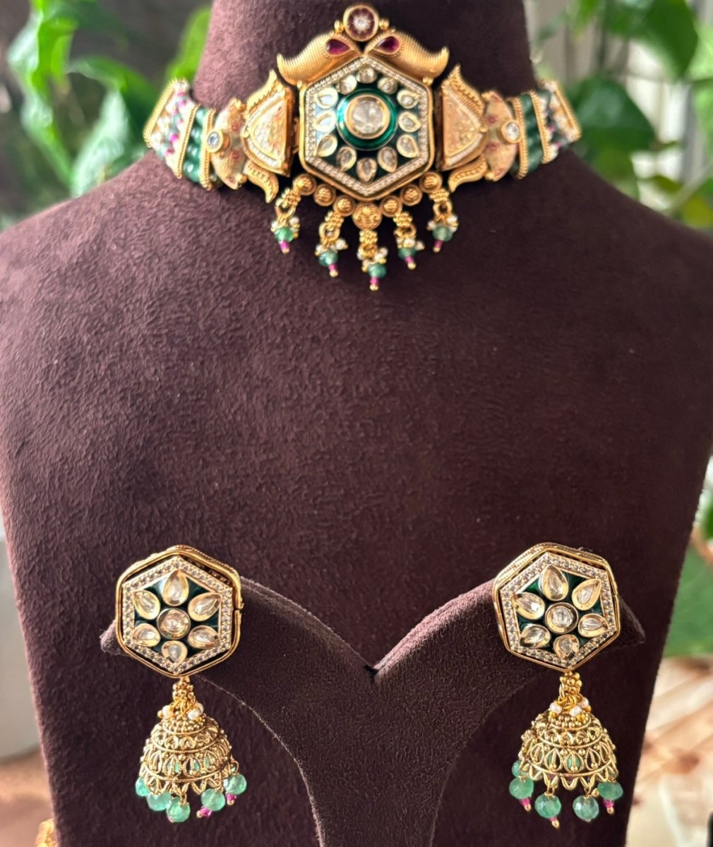 Mughal Delight Kundan Necklace Set - MR Jewels