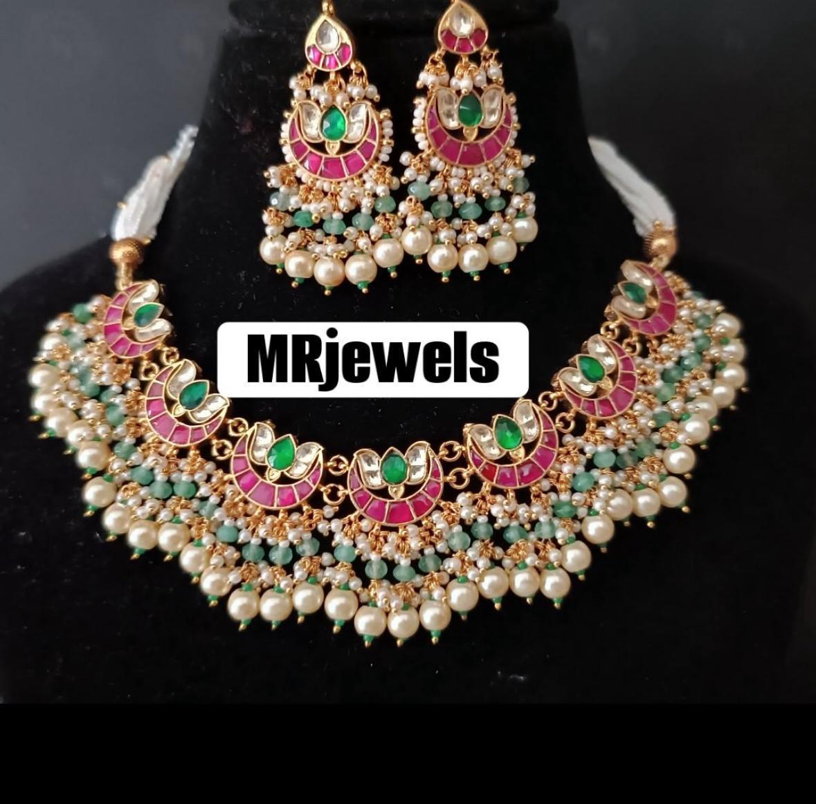 Paachi Kundan with Pearl Choker Set - Designer Collection - MR Jewels