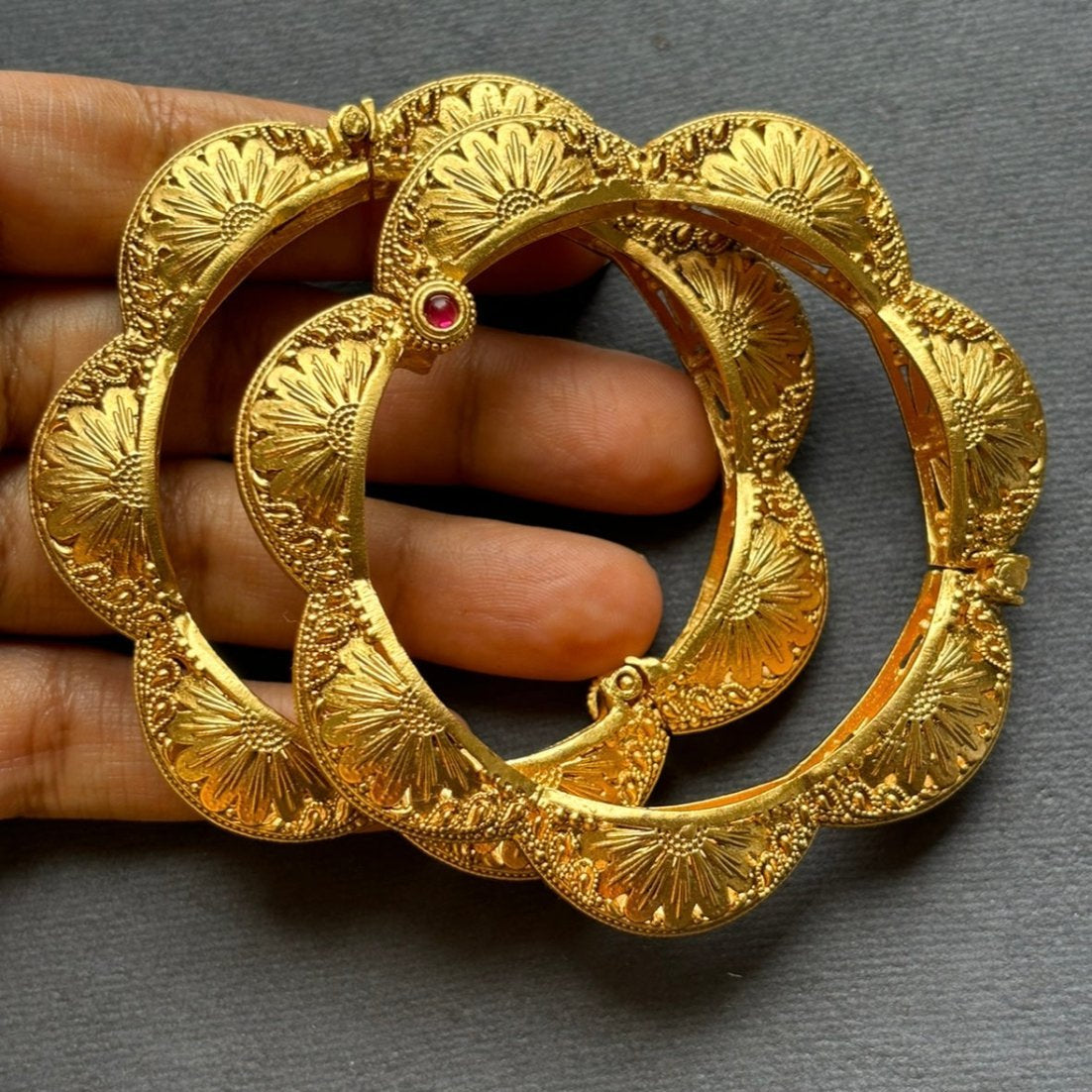 Radiant Gold - Finished Heritage Bangles - Set of 2 - MR Jewels