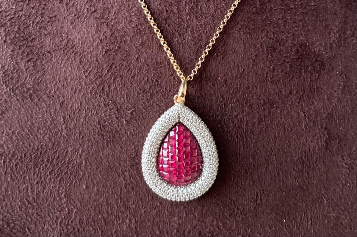 Radiant Ruby and Diamond Necklace Set - A Touch of Elegance - MR Jewels