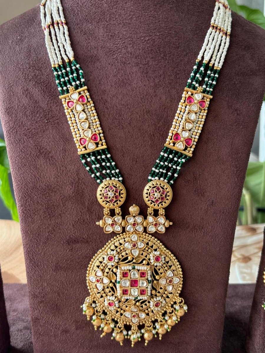 Rajwadi style : Our majestic antique jewellery set - MR Jewels