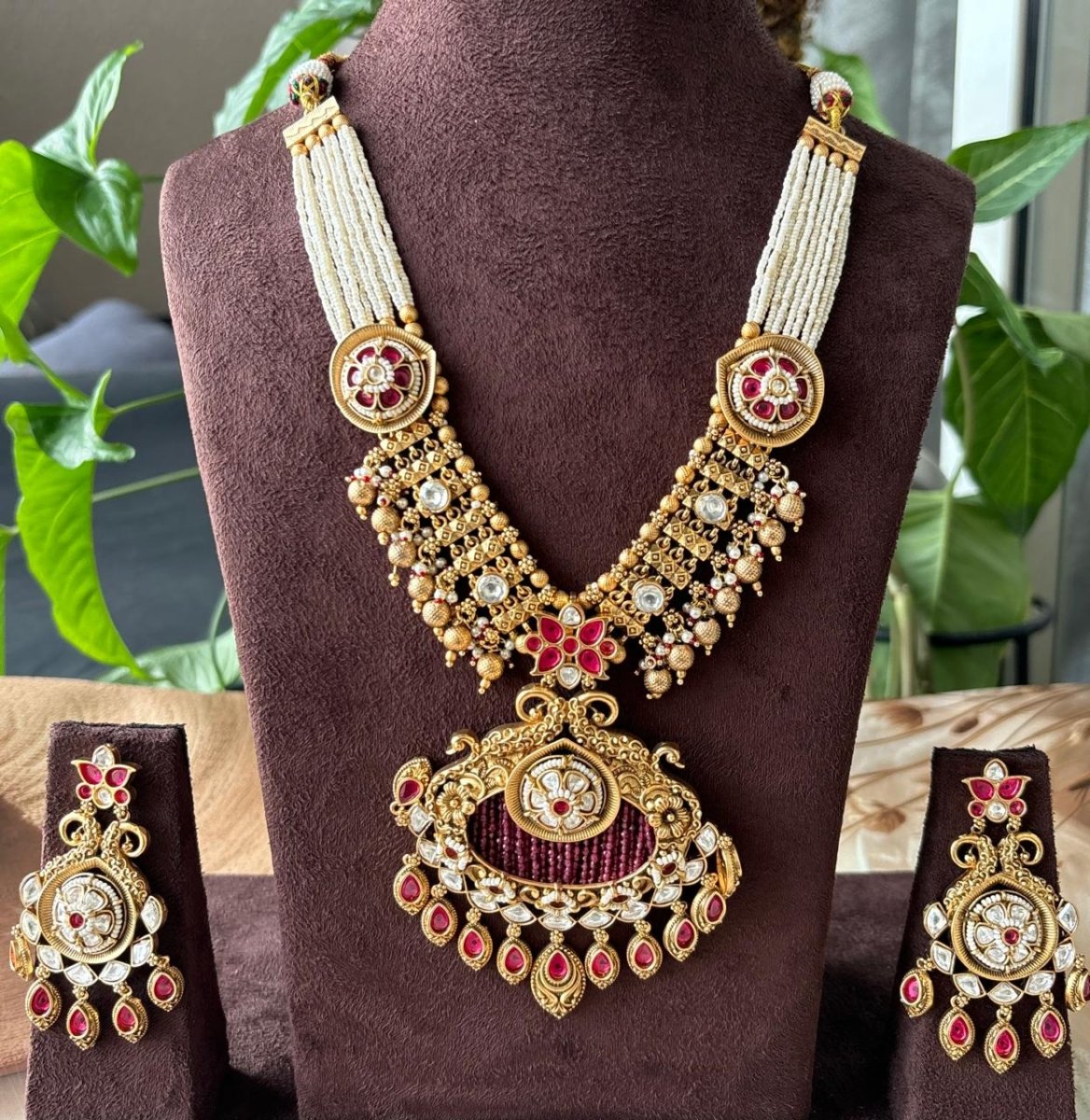 Rajwadi Traditional Necklace Set with Intricate Design | Elegant Gold and Ruby Jewellery - MR Jewels