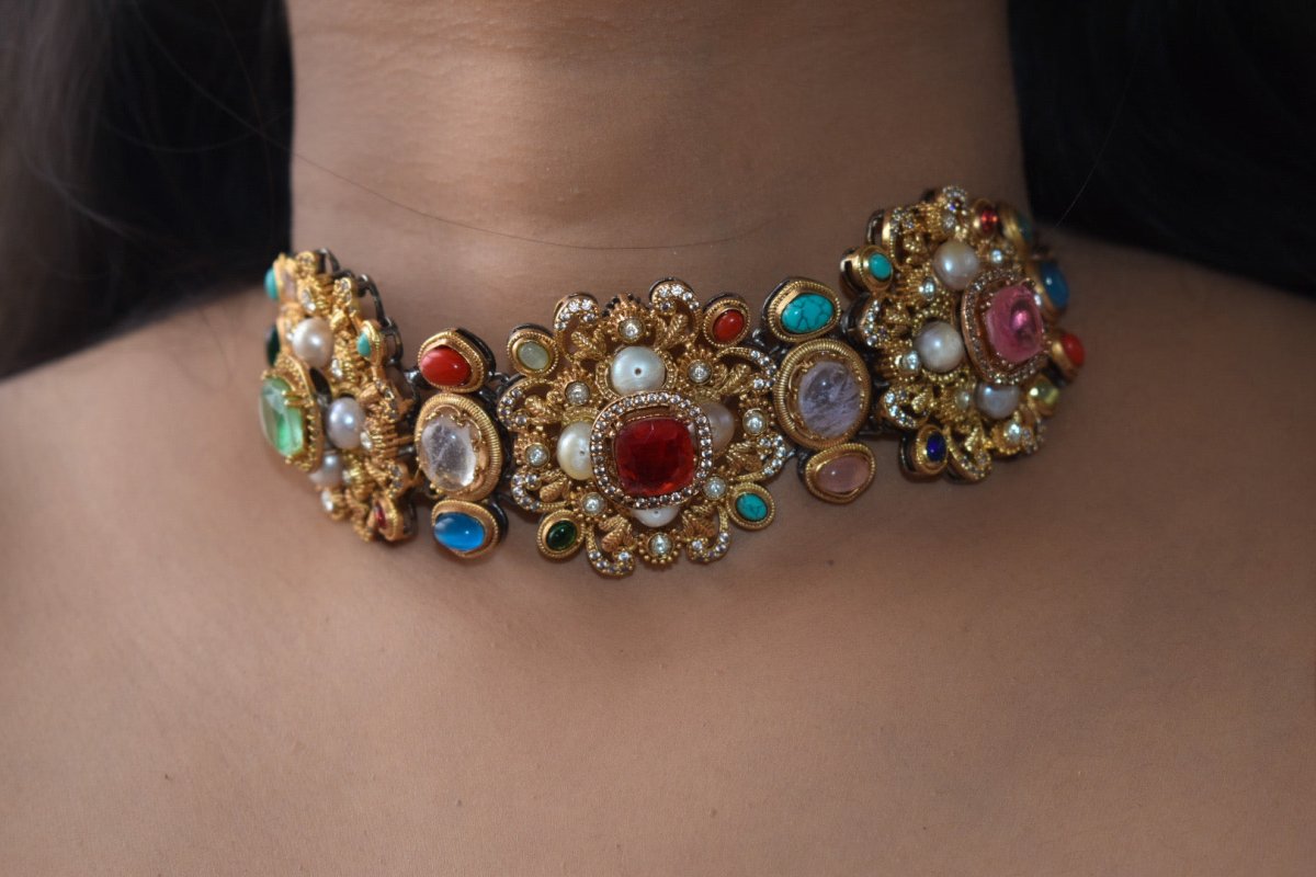 Sabyasachi Inspired Choker Set with matching studs - MR Jewels