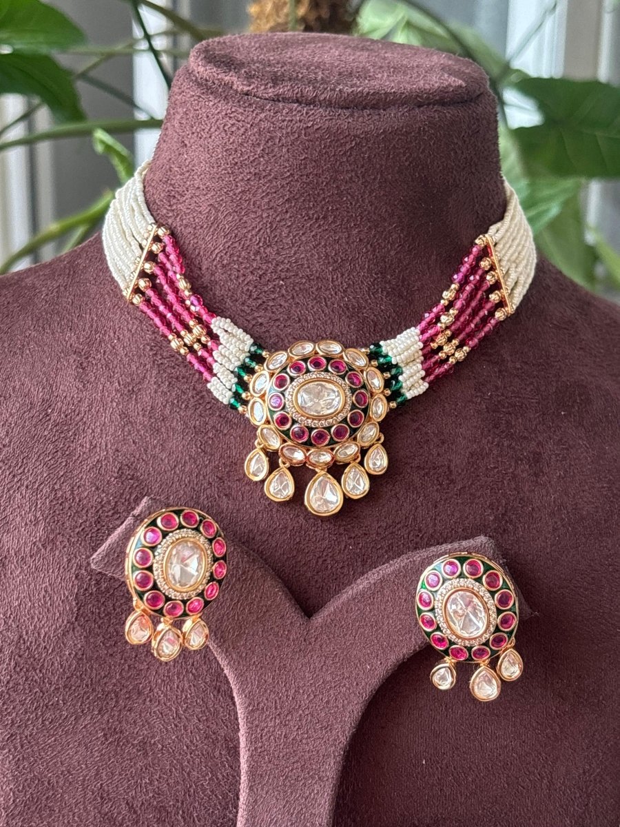 Stunning Meenakari choker - Intricate Detailing - MR Jewels