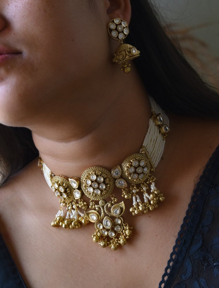 Sunaina RajWada Pearl Kundan Choker Set - MR Jewels