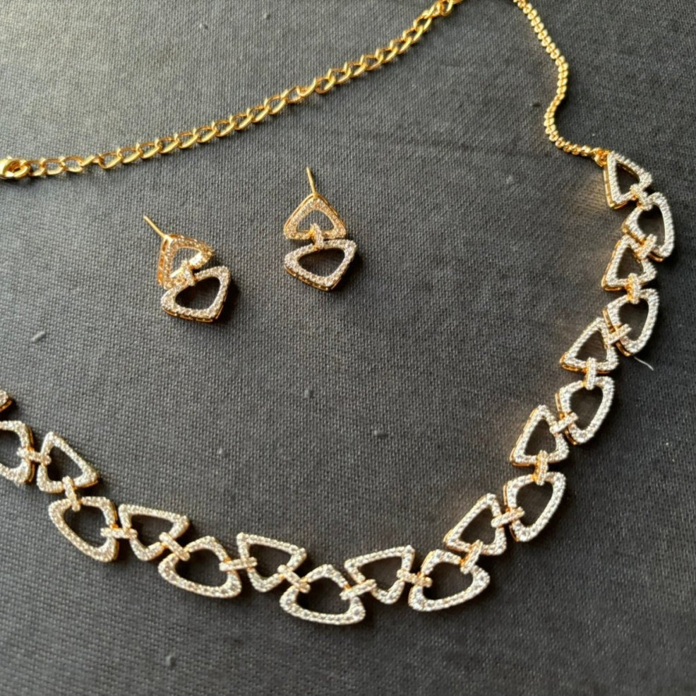 Triangular Elegance Diamond - Cut Necklace Set - MR Jewels