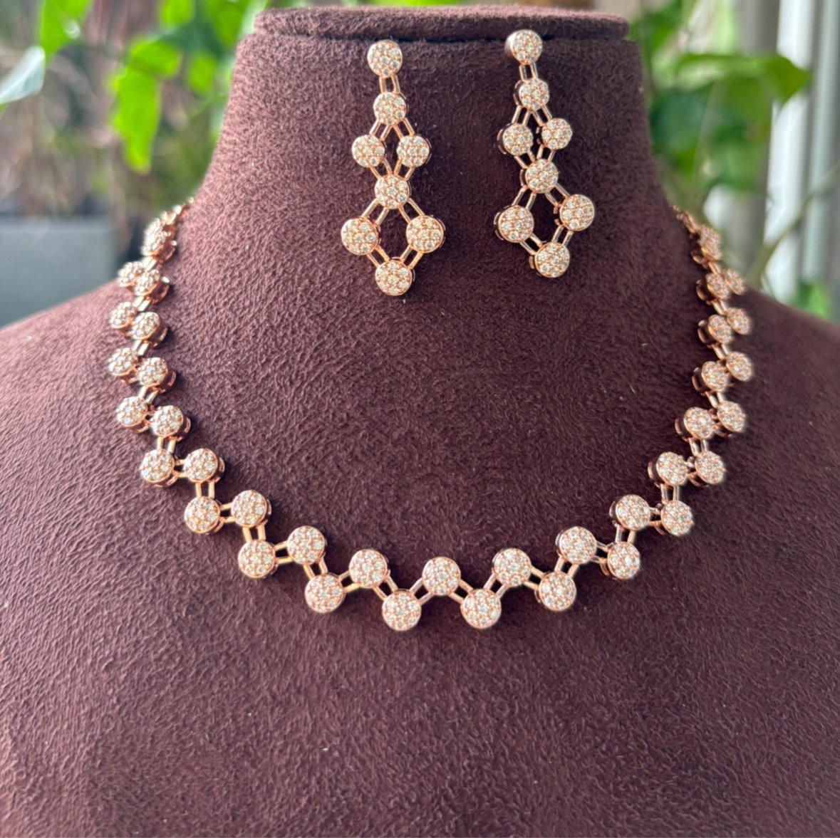 Twist & Sparkle Rose Gold plated Necklace - MR Jewels