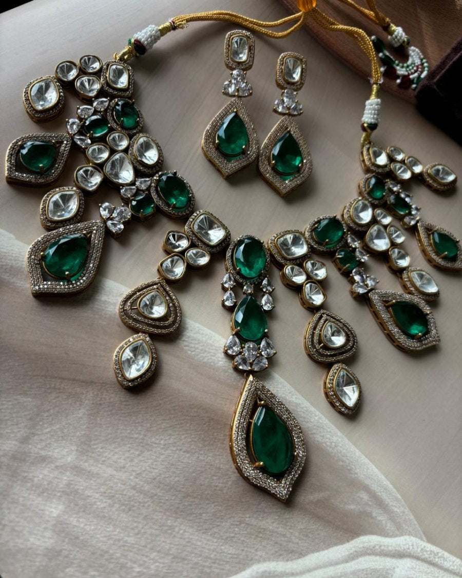 Victorian Green Pokli Set - MR Jewels